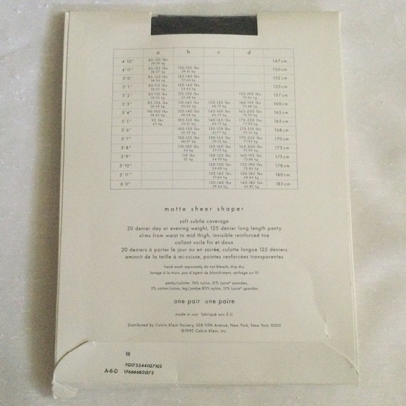 Vintage Calvin Klein Style #544 Shaper Matte Sheer Darkest Navy Size B USA - Picture 3 of 5